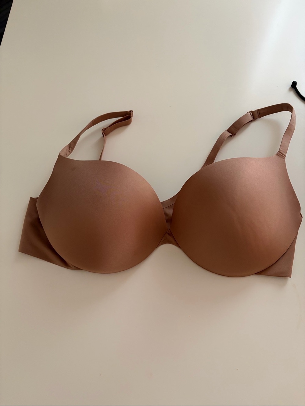 SKIMS Seamless Molded T-Shirt Bra in Brown